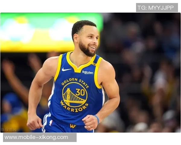 库里赞追梦独特贡献小佩顿展现个人风格助力球队 库里赞追梦独特贡献小佩顿展现个人风格助力球队