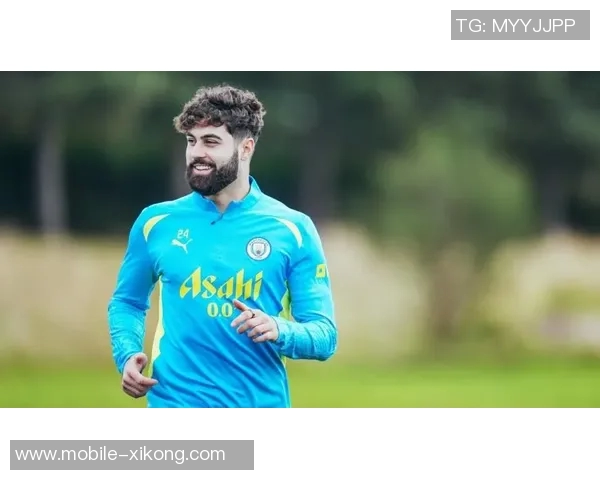 曼城欧冠客战海报发布格瓦迪奥尔独自亮相引关注 曼城欧冠客战海报发布格瓦迪奥尔独自亮相引关注